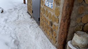 Как ведёт себя моя Глиночурка в начале зимы 2021-2022 года