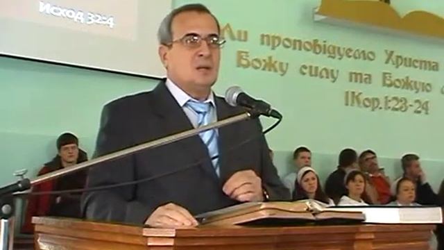 Проповедь "Живой Бог в нашем сердце" смотреть онлайн