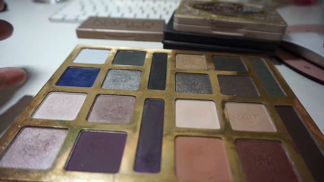 Oбзор теней на каждый день | Vlogmas day 8 смотреть онлайн