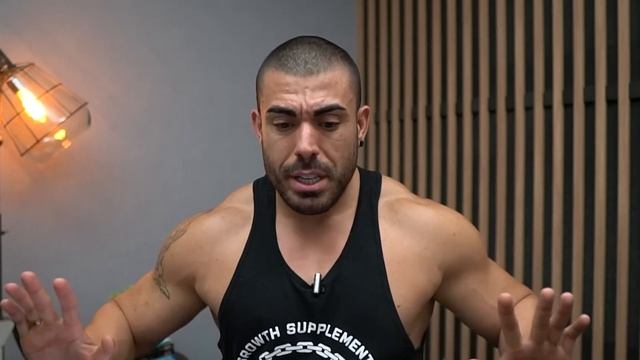 Exercícios que mais constroem músculos смотреть онлайн