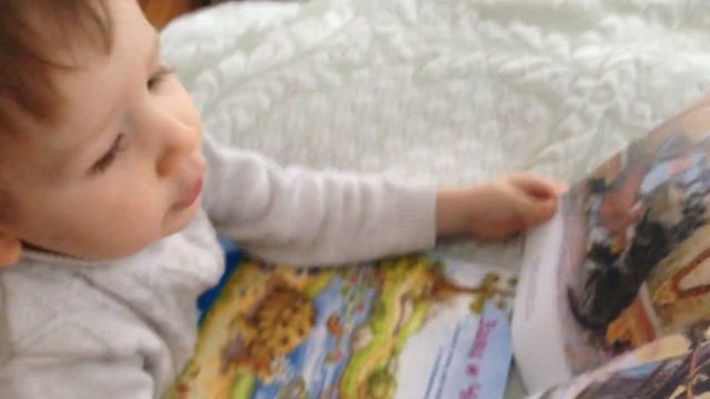 Мой сын Матвейка рассказывает «У Лукоморья дуб зеленый» А.С.Пушкина, когда ему было 2,5 года? смотреть онлайн