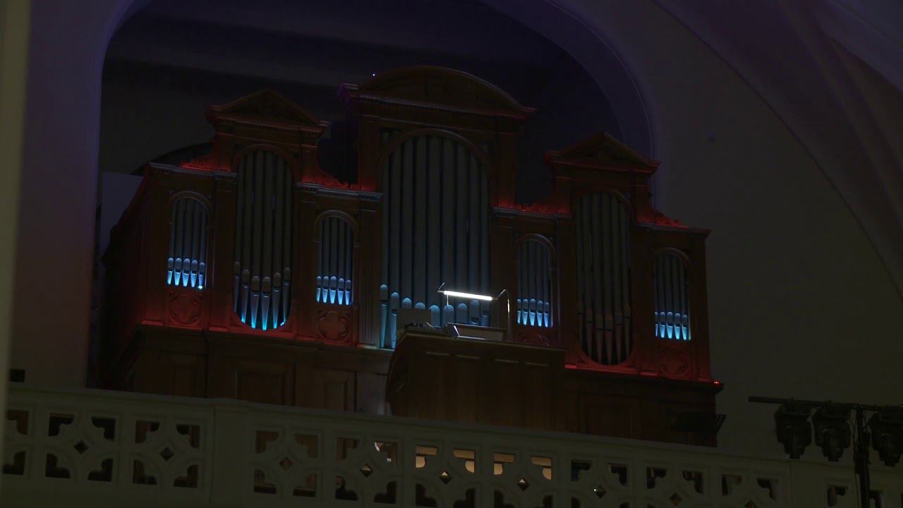 Иоганн Себастьян Бах / Органная прелюдия на тему «So sei nun, Seele, deine» смотреть онлайн