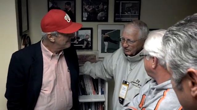 Charles Gibson interviews Coach Jim Bisenius, Mike Furtado and Ray Melville смотреть онлайн