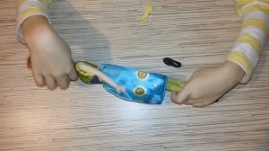 Распаковка и обзор куклы от Хасбро Анна из мультфильма холодное сердце \ frozen Anna doll by Hasbro