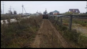 Экскаватор-погрузчик на базе ЮМЗ