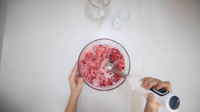 Приготовление клюквенно- брусничного морса. Сеть пекарен «Три пирога»