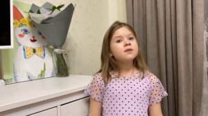 ходит наша бабушка палочкой стуча