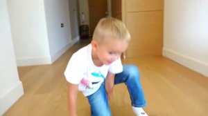 NATURAL DISASTER SURVIVAL Дети Спасение Family Fun Kids Pretend Playtime