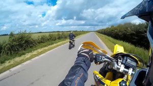 Suzuki Drz 400 wheelie practice.