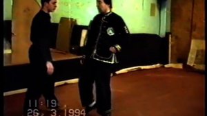 Ушу Золотой цветок связка ударов : Удары Олень, Феникс, Белый Журавль, Золотой фазан