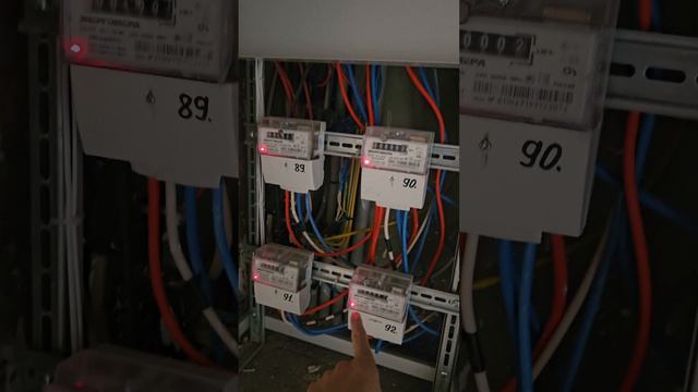 Монтаж системы сбора показаний приборов учёта ( АСКУЭ ) в МКД