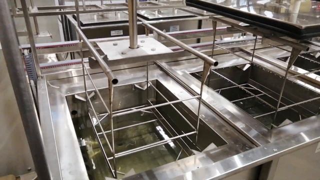 Автоматизированная ультразвуковая линия очистки 300х500х300мм. СпецмашСоник смотреть онлайн