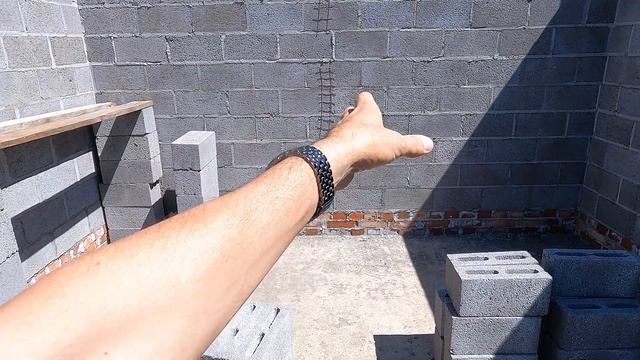 Баня из керамзитного блока / Цоколь / Перегородки / Подиум для печи / Фронтоны / Часть 1 (июнь 2023