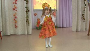 Песня "Капризуля осень" исполняет Рыбина Оля 4 года