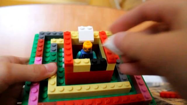 Как сделать подарочную коробку из ЛЕГО самоделка смотреть онлайн