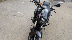 Осмотр Bajaj Dominar 400 часть 3 (тёмно бордовый цвет)