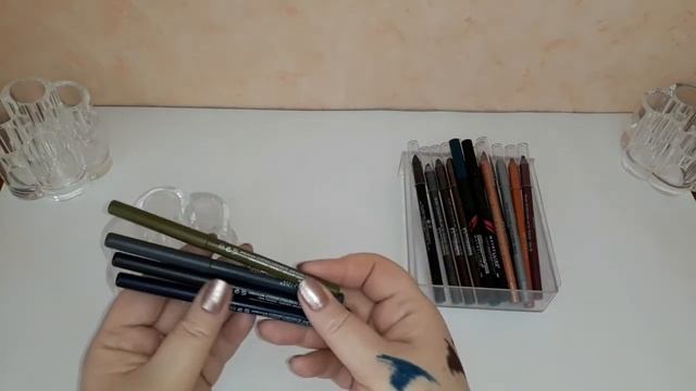 #maybelline#tattooliner #коллекциякосметики    Моя коллекция карандашей для глаз от Maybelline смотреть онлайн