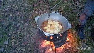 Блюдо для мужика! Готовлю на костре в лесу! Бушкрафт.