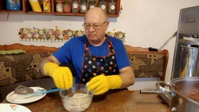 Варенокопченая колбаса 