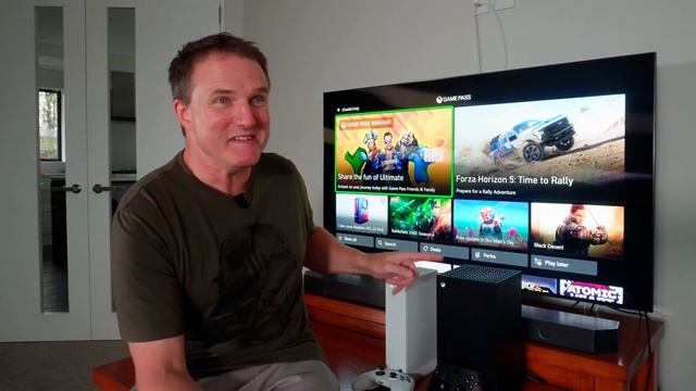 WHICH SHOULD YOU BUY? | XBox Series X vs Series S in 2023 смотреть онлайн