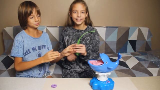 Настольная игра "Splash la Baleine"! Кит, который брызгается водой! смотреть онлайн