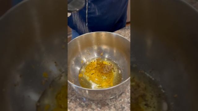 Если у вас В ХОЛОДИЛЬНИКЕ ТАКЖЕ ПУСТО, как и у меня, приготовьте ИЗ ТОГО, ЧТО ЗАВАЛЯЛОСЬ смотреть онлайн