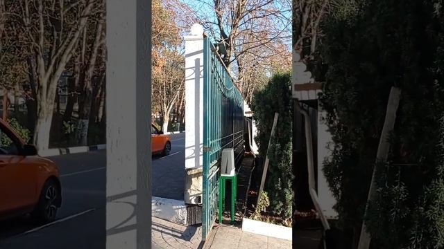 Монтаж электропривода для въездных автоматических ворот