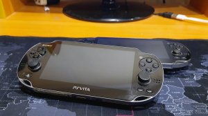 Моя консоль - Playstation vita