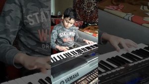 Миллион алых роз на синтезаторе