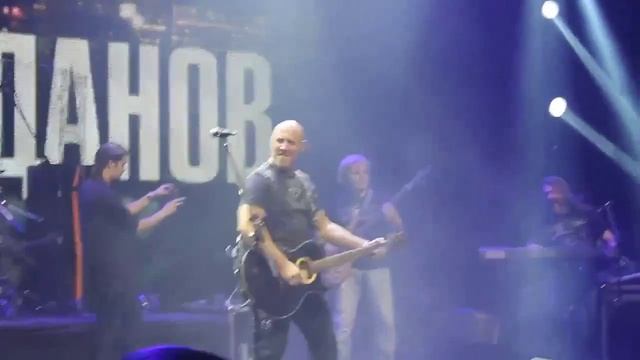 Денис Майданов - Местные (кавер Сектор Газа)