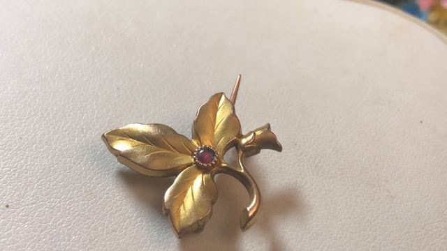 Франция 19 век брошь компании Fix смотреть онлайн