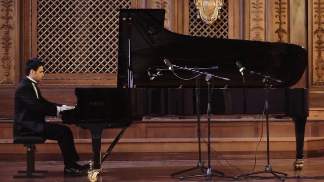 F. Chopin, Mazurka in do diesis min. op. 63 n. 3 - Genny Basso, piano смотреть онлайн