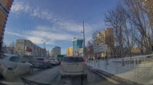 Traffic on the Tyumen city streets/Движение на автомобиле по улицам города Тюмени