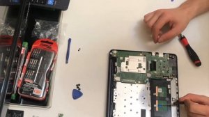 Asus VivoBook E203MA РАЗБОРКА (Замена клавиатуры)