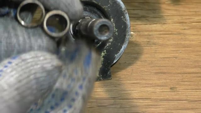 Каждый водитель должен знать как выбить втулку из глухого отверстия стартера автомобиля. АВТО ремон смотреть онлайн