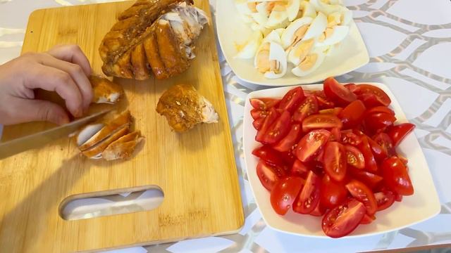 САЛАТ ЦЕЗАРЬ САМЫЙ ПРОСТОЙ И ВКУСНЫЙ РЕЦЕПТ . смотреть онлайн