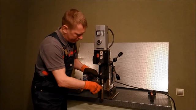Магнитный сверлильный станок. МС-110
