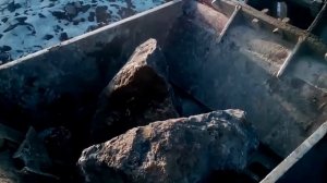 Дробление  бетона на щебень для вторичного применения.CRUSHER BUCKET