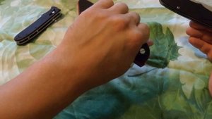 китайские ножи. axis lock и frame lock.