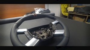 Maxluxe - Перетяжка элементов салона Ford Focus 2