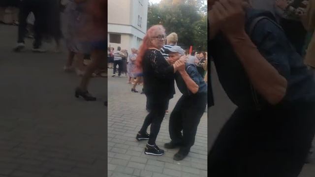 Избушка..... смотреть онлайн