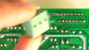ПАЯЕМ ГРОМКИЙ УСИЛИТЕЛЬ НА 2х TDA7293 РЕАЛЬНАЯ МОЩНОСТЬ 155 Вт!!! KIT DIY