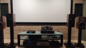 Dynaudio Contour 20 vs Special 25