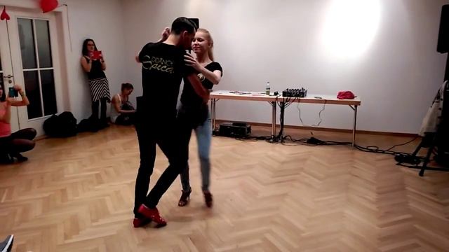 Latch - Disclosure feat Sam Smith - Dorin&Niko - bachata musicality @ Valentine's Berlin festival смотреть онлайн