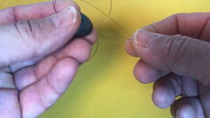 Как привязать грузило на конце лески\ Лайфхаки для рыбалки