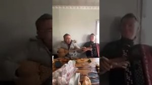 Талантливый казах на домбре отжигает!