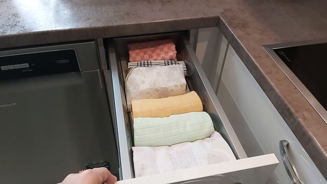 Влоги из Германии ????/Обзор и хранение на кухне в Германии смотреть онлайн