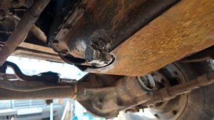 С канала Combat Crew Нашли в старом гараже JEEP Willys 1942 года!-(720p)