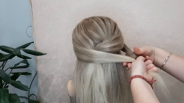 ПРОСТАЯ  Объемная коса из резинок / Модные прически