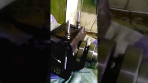 Как снять подшипник с коленвала на скутере honda 16 tact.Самодельные съемники для снятия подшипнико